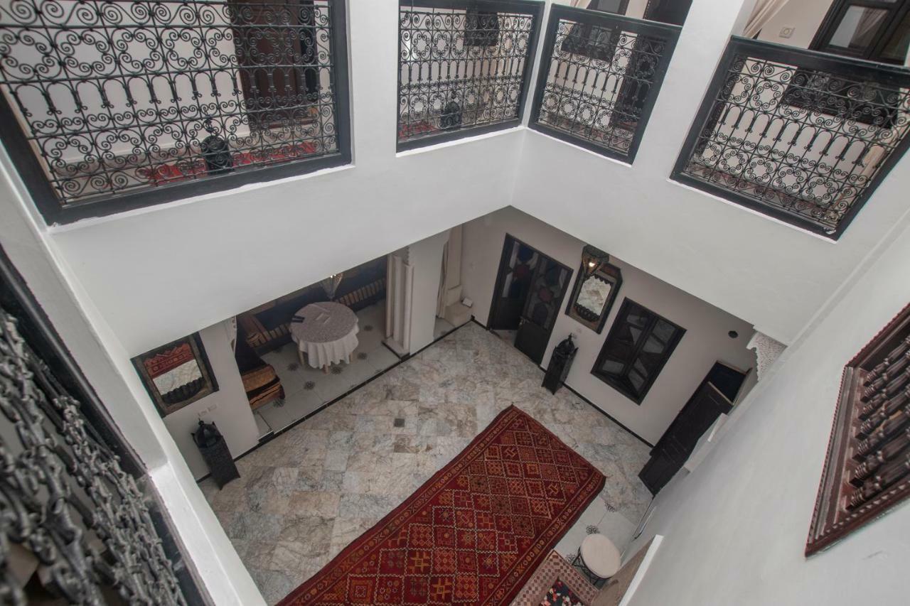 Riad Dar Merzouga Hammam & Jacuzzi Марракеш Экстерьер фото
