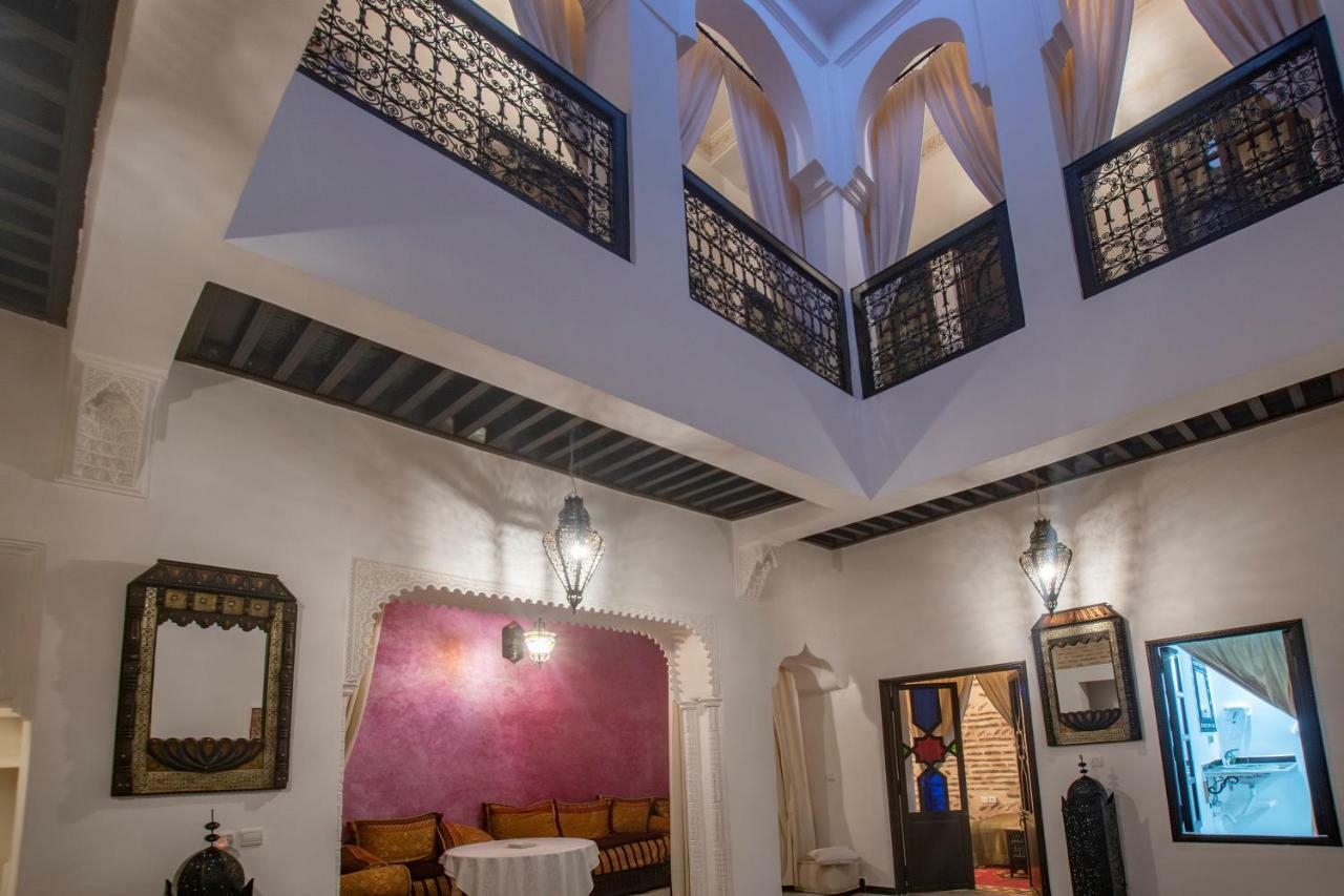 Riad Dar Merzouga Hammam & Jacuzzi Марракеш Экстерьер фото